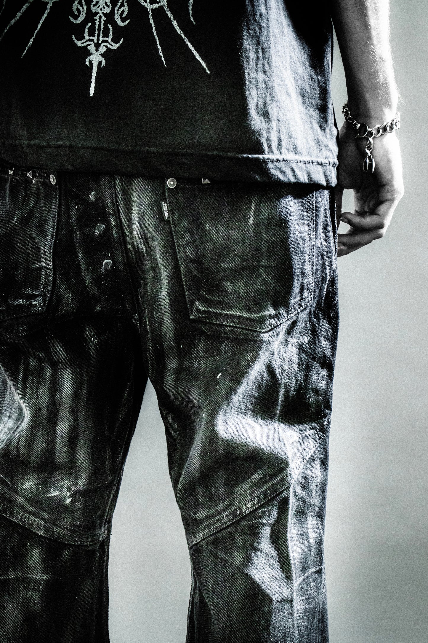 SOL WAXED SHORTS