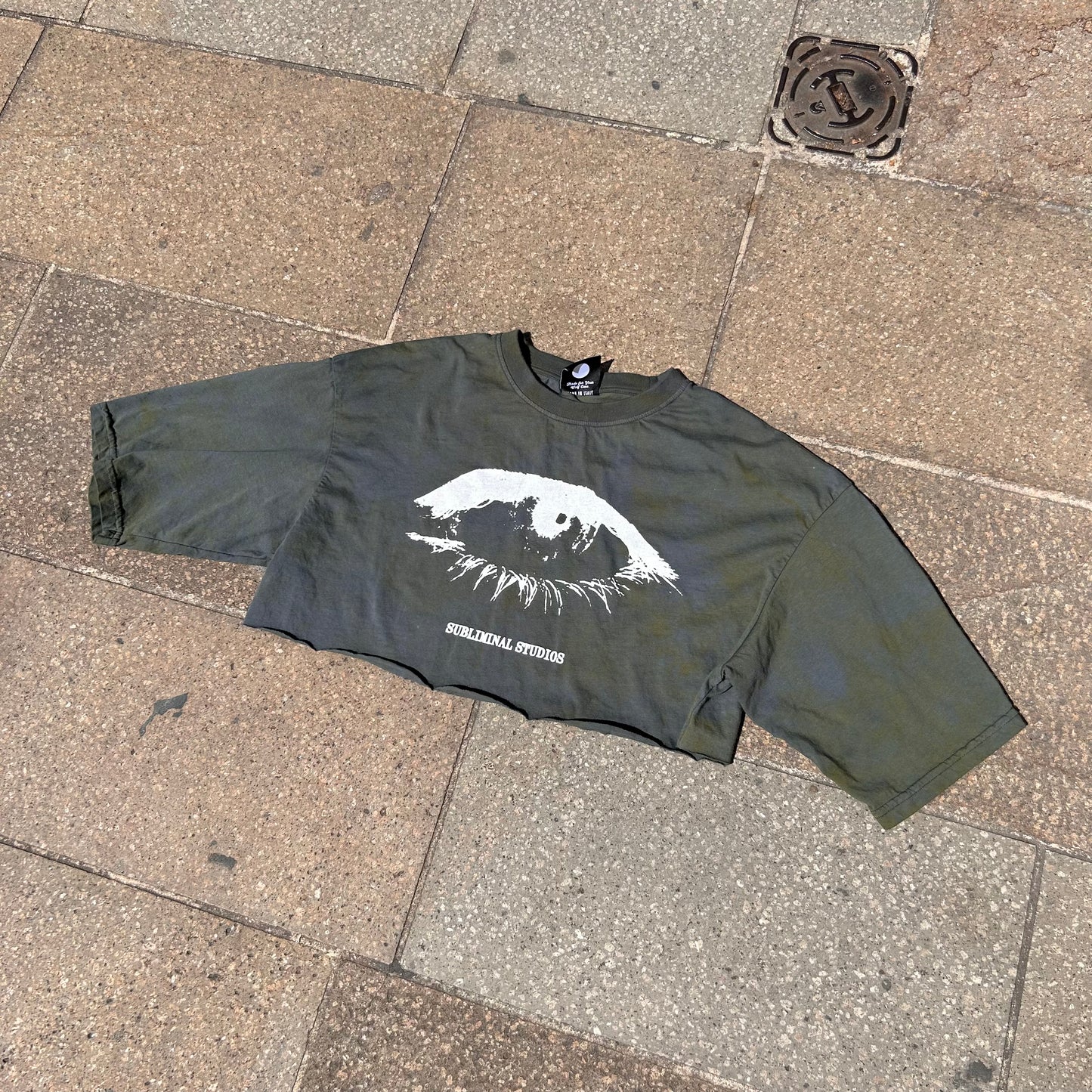Eye Crop Top