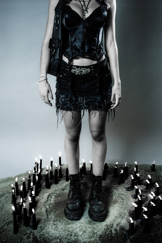 SOL SCARRED SKIRT